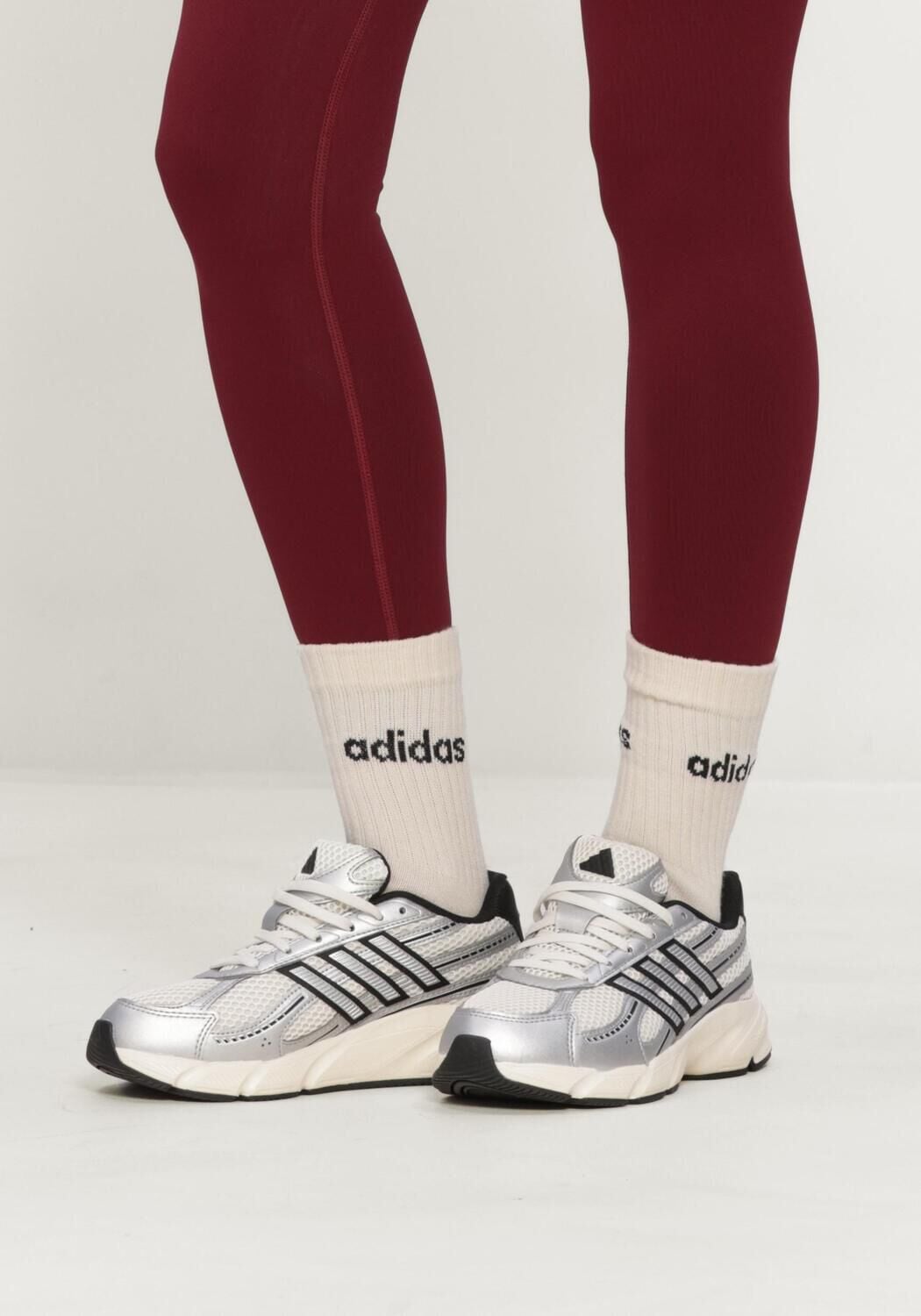 Nicht-gerade weiss ADIDAS  TECHNOCHAOS 2000 - large