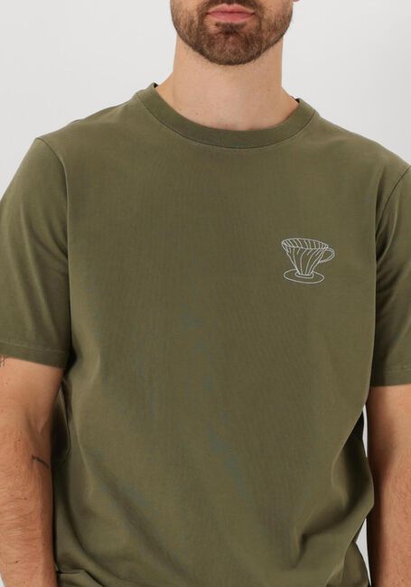 Grüne ANERKJENDT T-shirt AKKIKKI MONDAY SLOW TEE - large