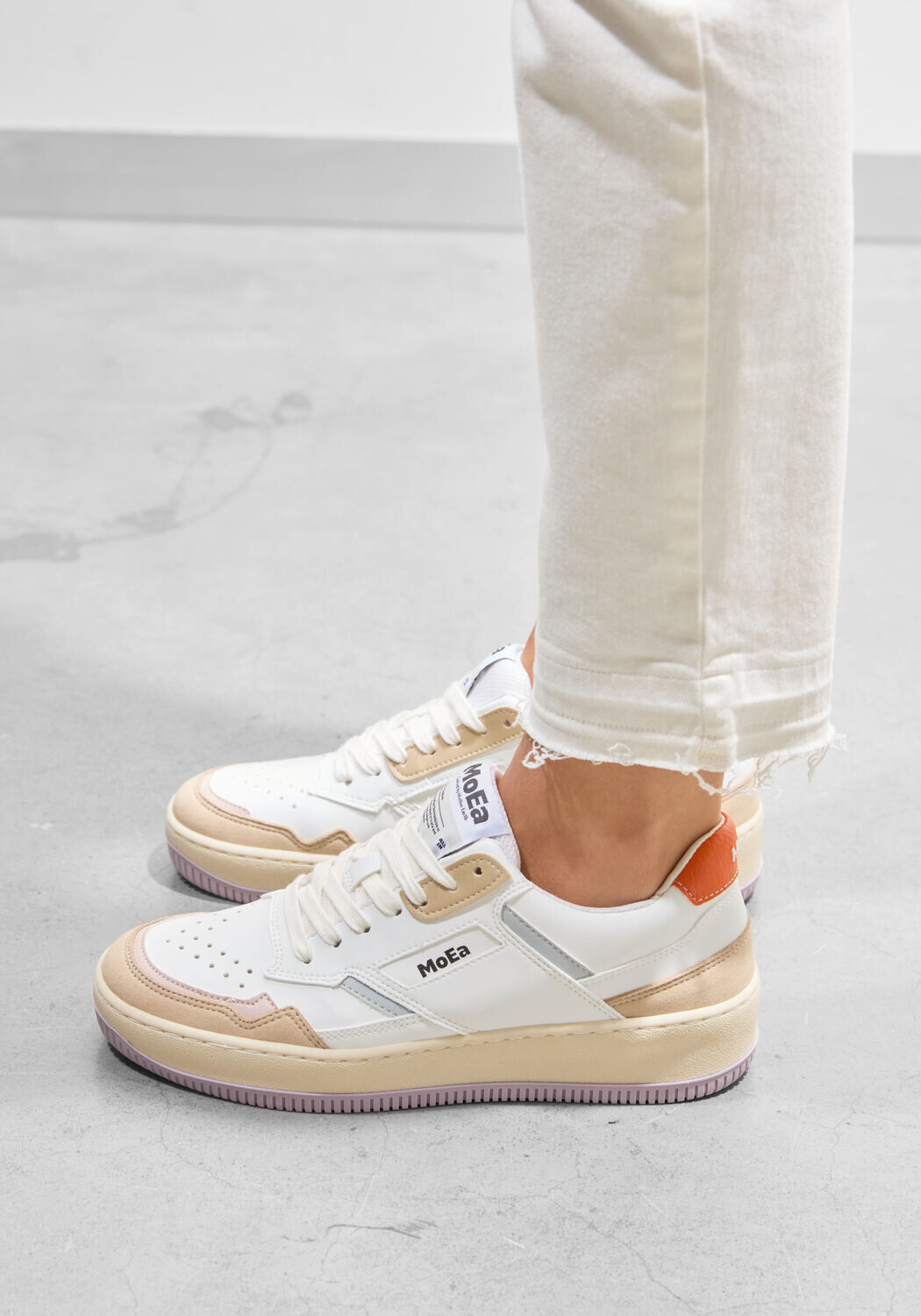 Wei&szlig;e MoEa Sneaker Low GEN 1 - medium