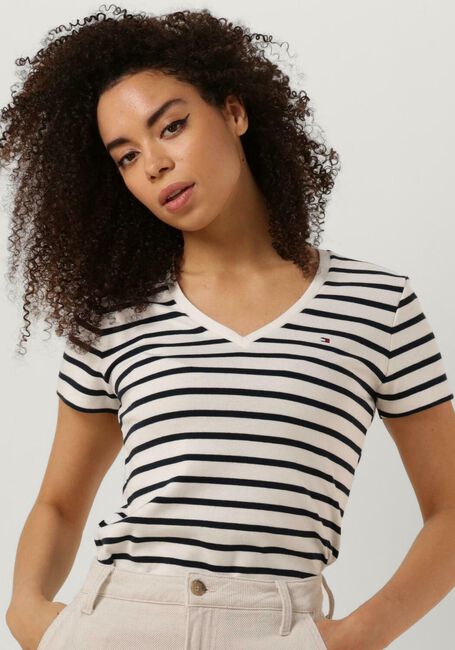 Blaue TOMMY HILFIGER T-shirt SLIM CODY RIB V-NECK SS - large