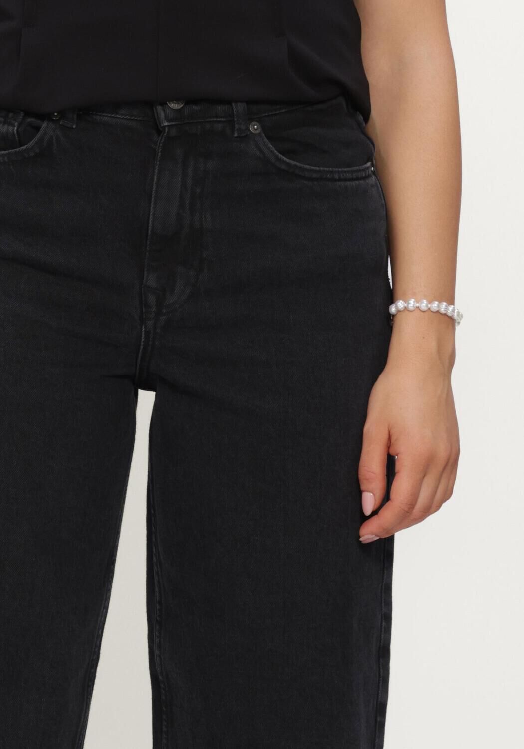 Schwarze SELECTED WOMEN Straight leg jeans SLWBARREL BEA-KORI HW JEANS - large