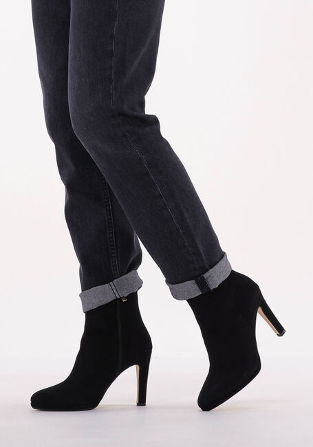 Schwarze NOTRE-V Stiefeletten 26533 - large