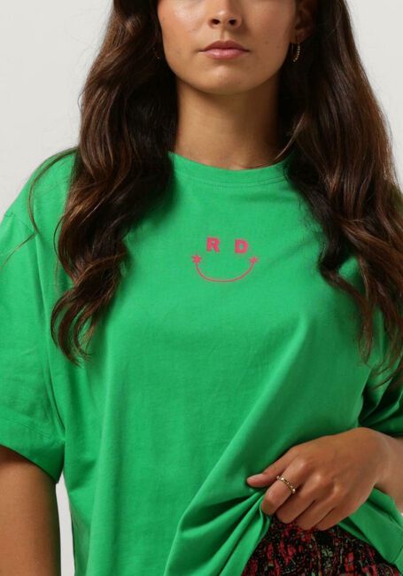 Grüne REFINED DEPARTMENT T-shirt BRUNA - large