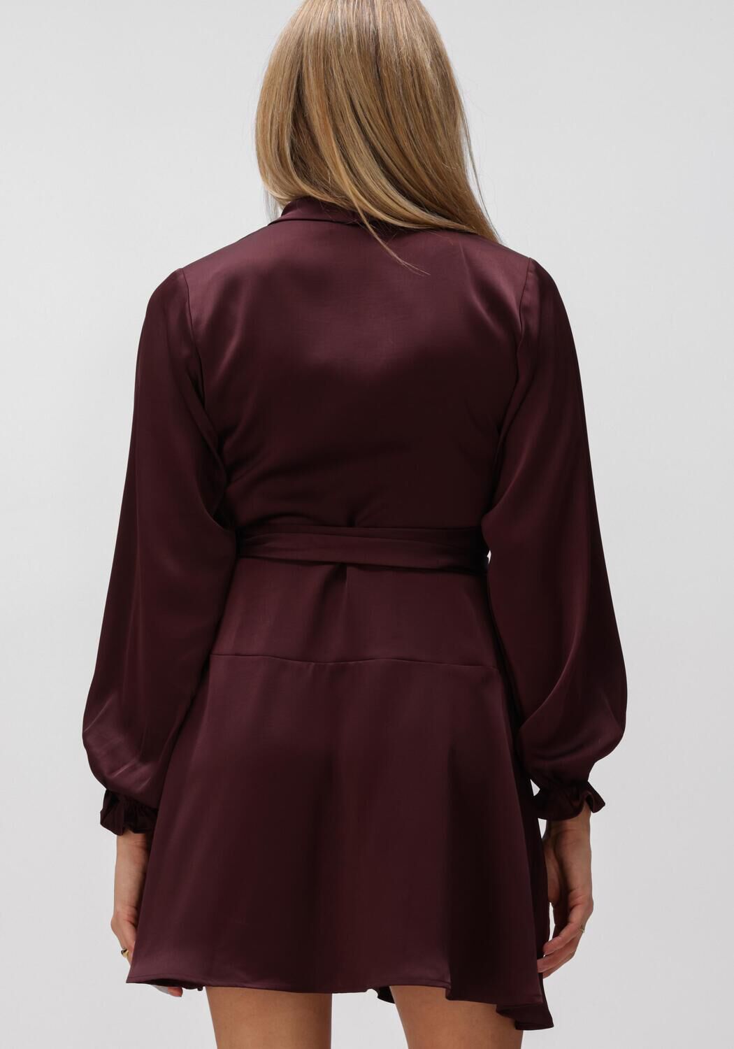 Bordeaux NEO NOIR Minikleid COLBIE HEAVY SATEEN DRESS - large