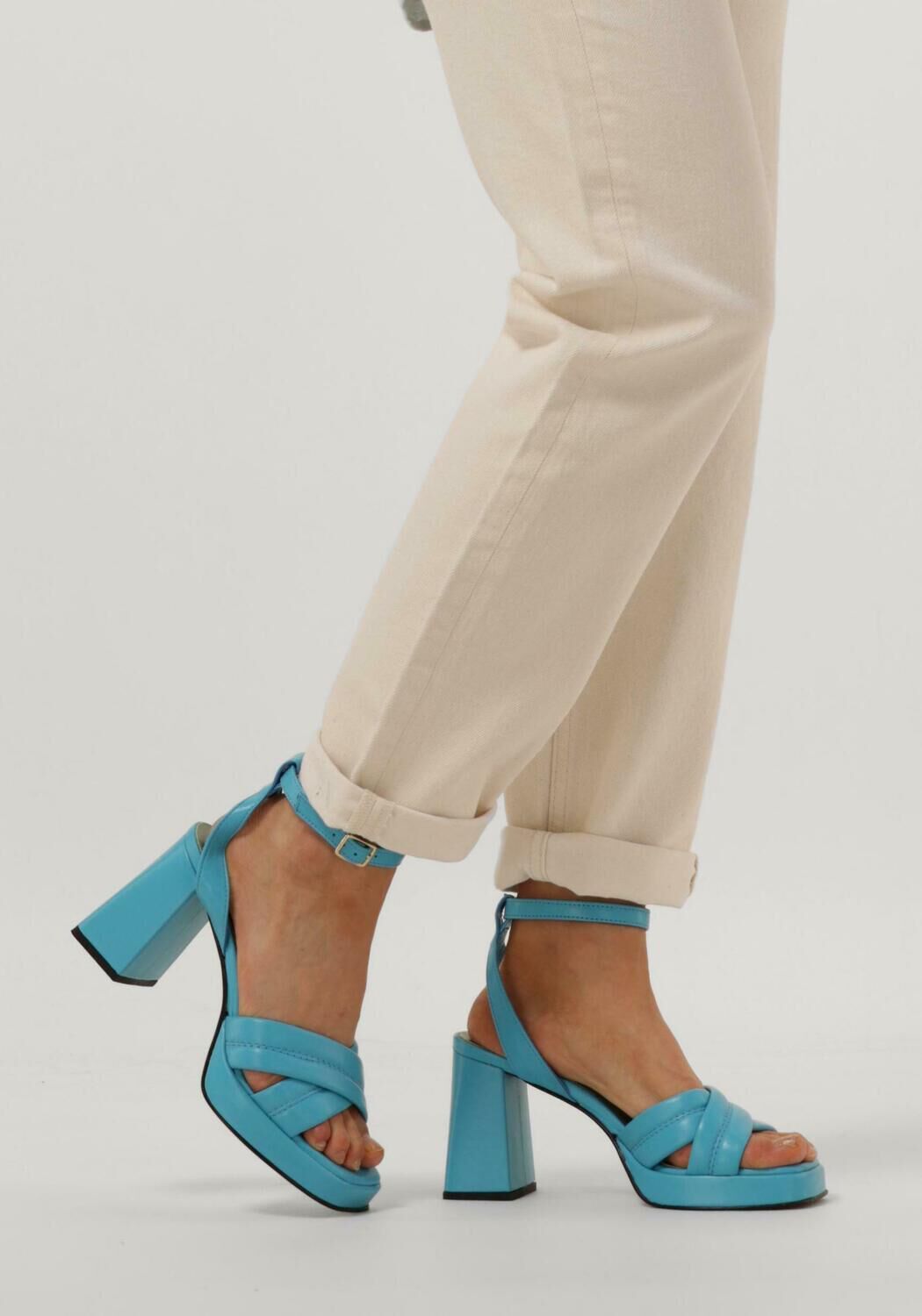 Blaue NOTRE-V Sandalen AO103 - large