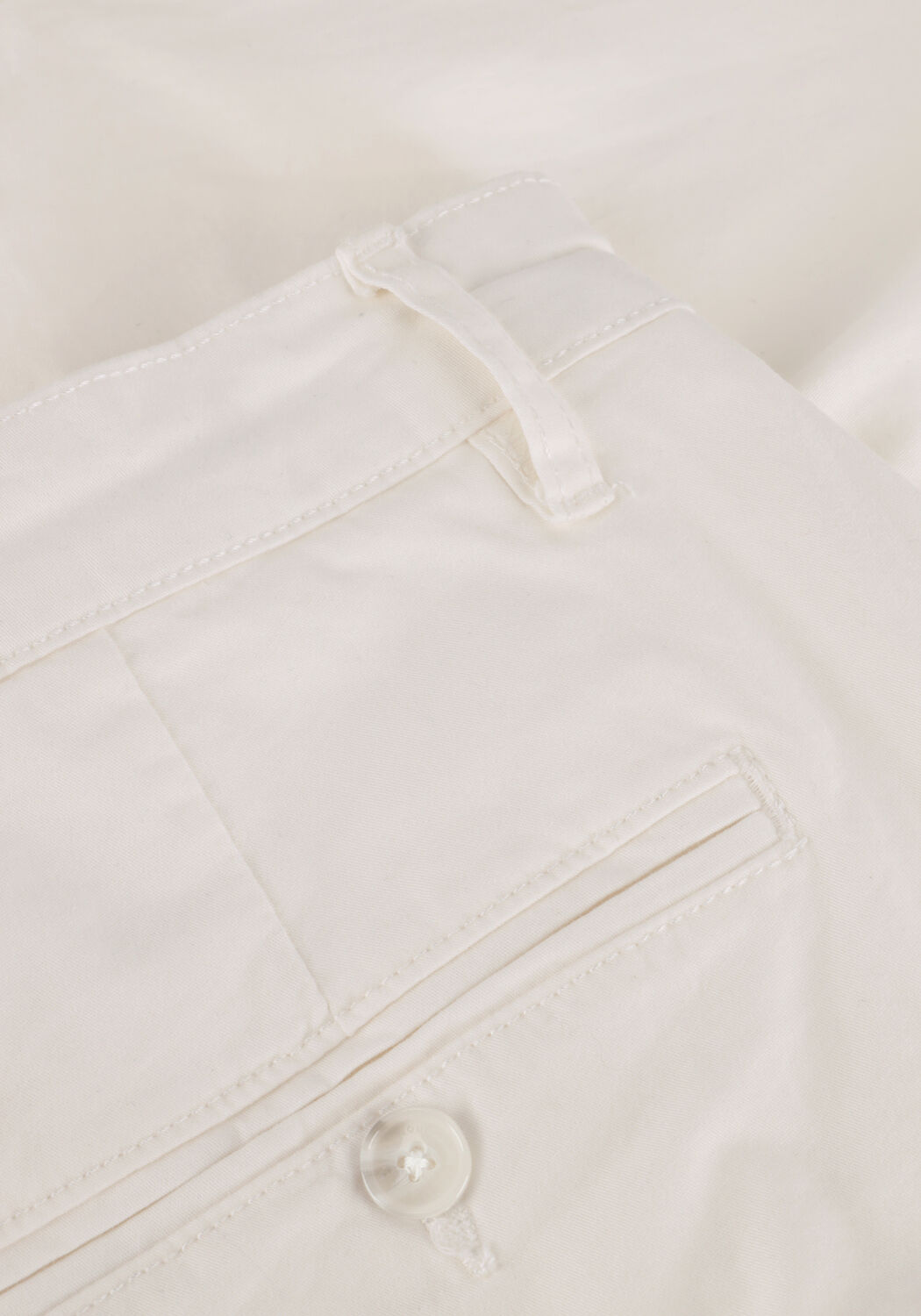 Ecru MATINIQUE Kurze Hose MATHOMAS SHORT - large