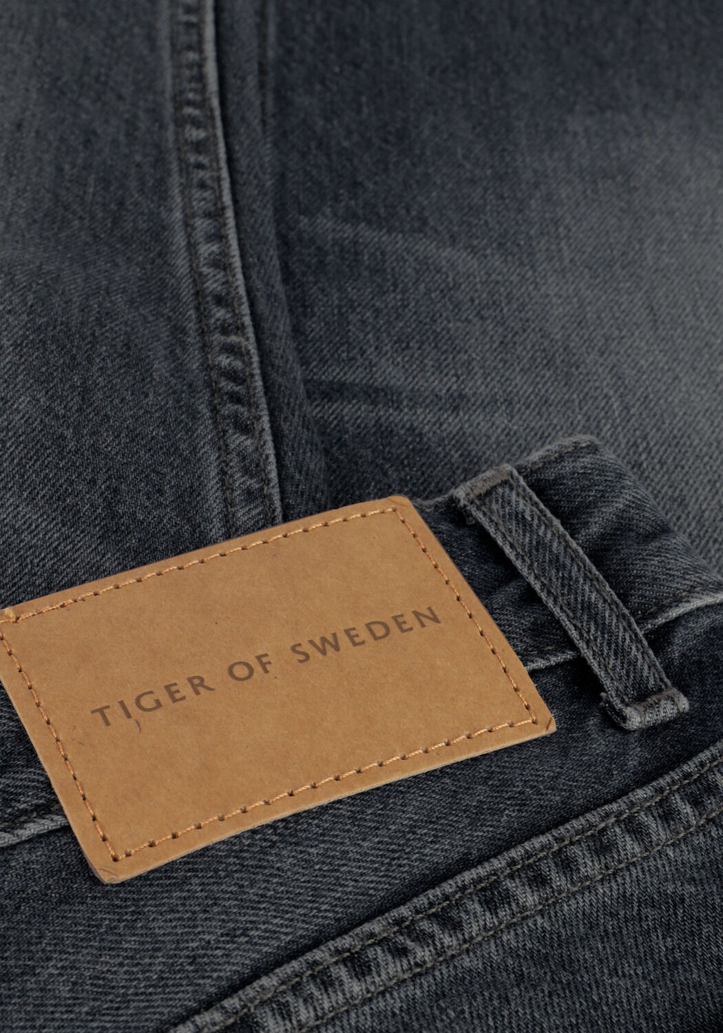 Dunkelgrau TIGER OF SWEDEN Straight leg jeans MARTY - large