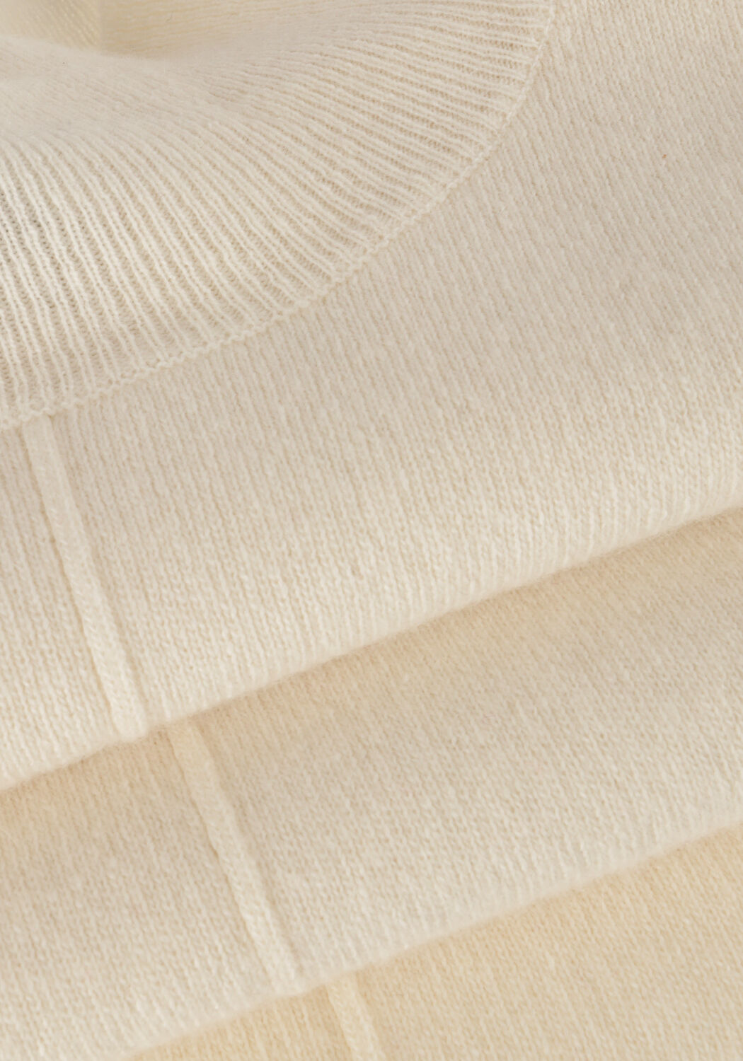 Ecru RESORT FINEST Rollkragenpullover CAPE SWEATER - large