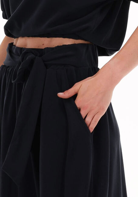 Schwarze MINUS Midirock ADDILYN SKIRT - large