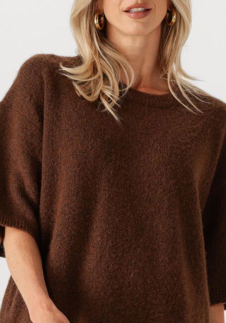 Braune EDITED Pullover KRISTINE WOOL KNIT T-SHIRT - large