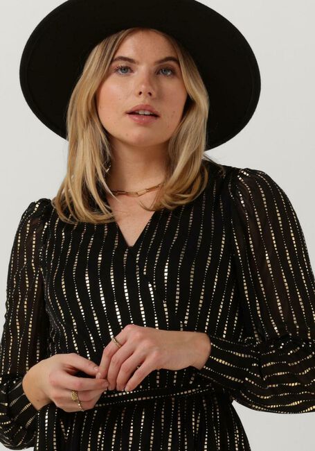 Schwarze COLOURFUL REBEL Maxikleid LOLA TRIANGLE FOIL LONGSLEEVE MAXI WRAP DRESS - large