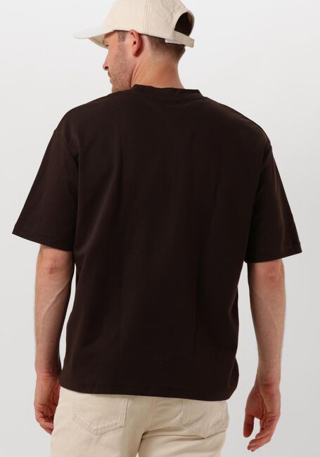 Braune SELECTED HOMME T-shirt SLHLOOSEOSCAR SS O-NECK TEE NOOS - large
