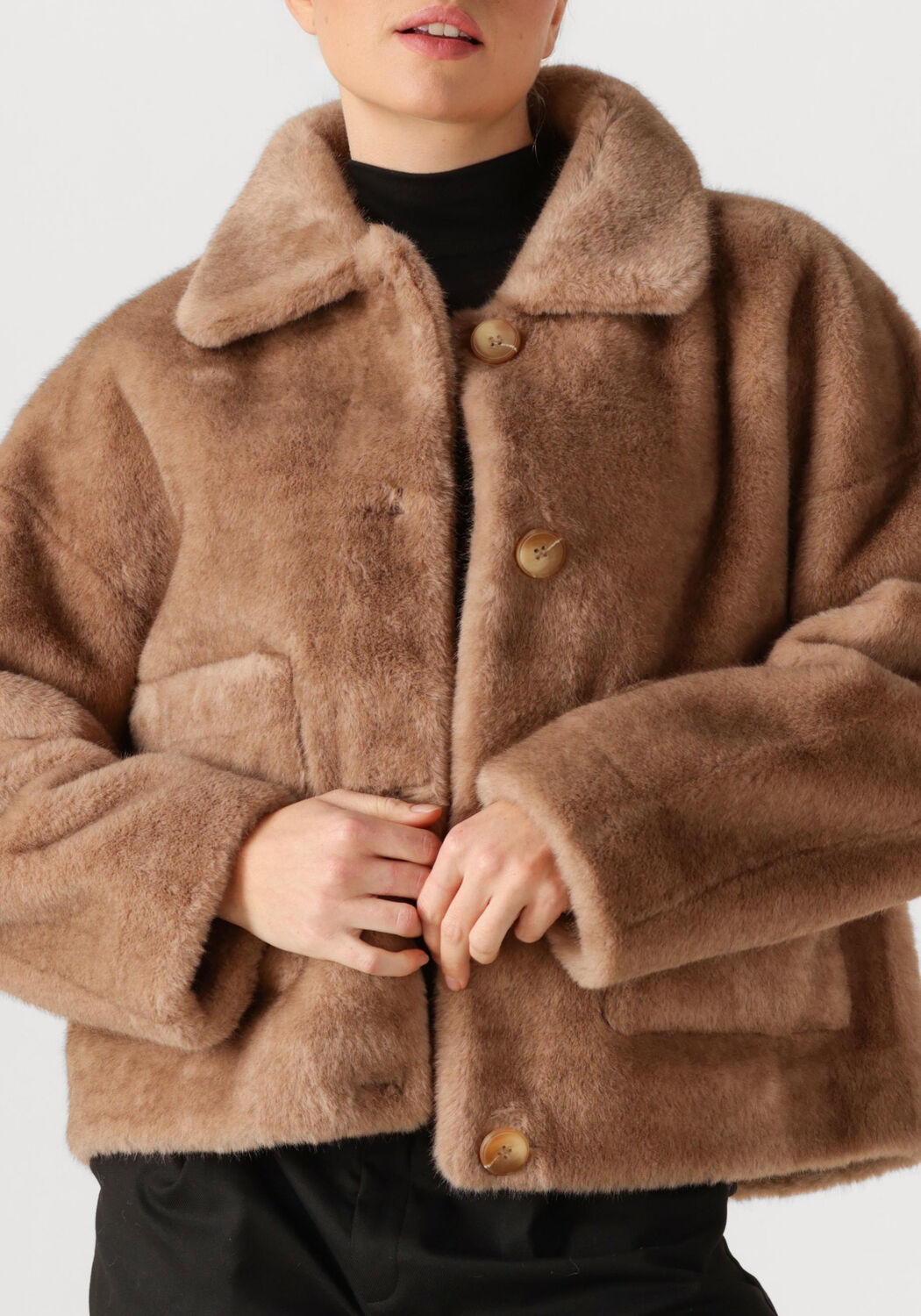 Braune STUDIO AR Fake-Fur-Jack FAJE - large