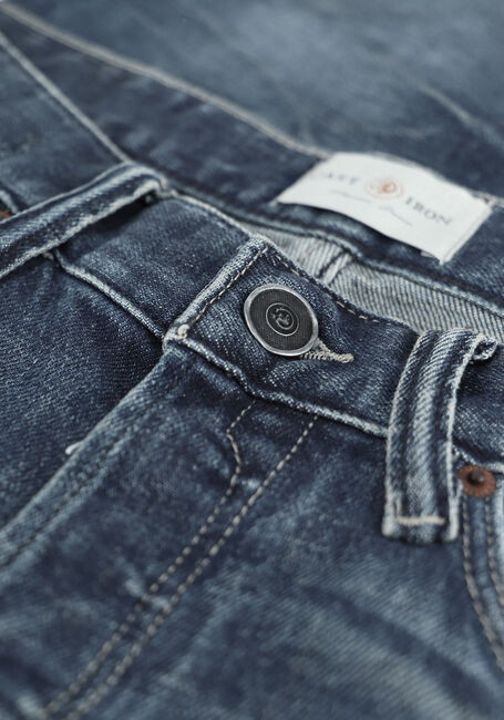Blaue CAST IRON Slim fit jeans RISER SLIM AUTHENTIC USED DARK - large