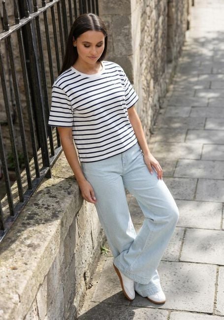 Wei&szlig;e NUKUS T-shirt SAARTJE SHIRT STRIPE - large