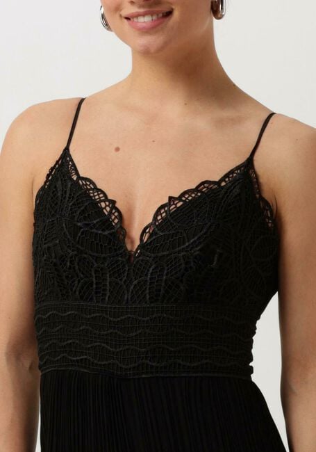 Schwarze GUESS Jumpsuit AMIAH PLEATED JUMPSUIT - large