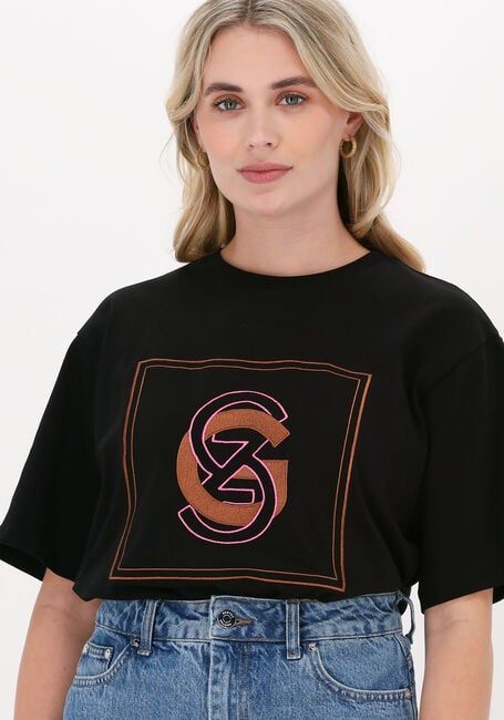 Schwarze GESTUZ T-shirt GISA SOLID TEE - large