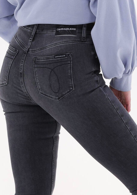 Graue CALVIN KLEIN Skinny jeans CKJ 010 HIGH RISE SKINNY - large