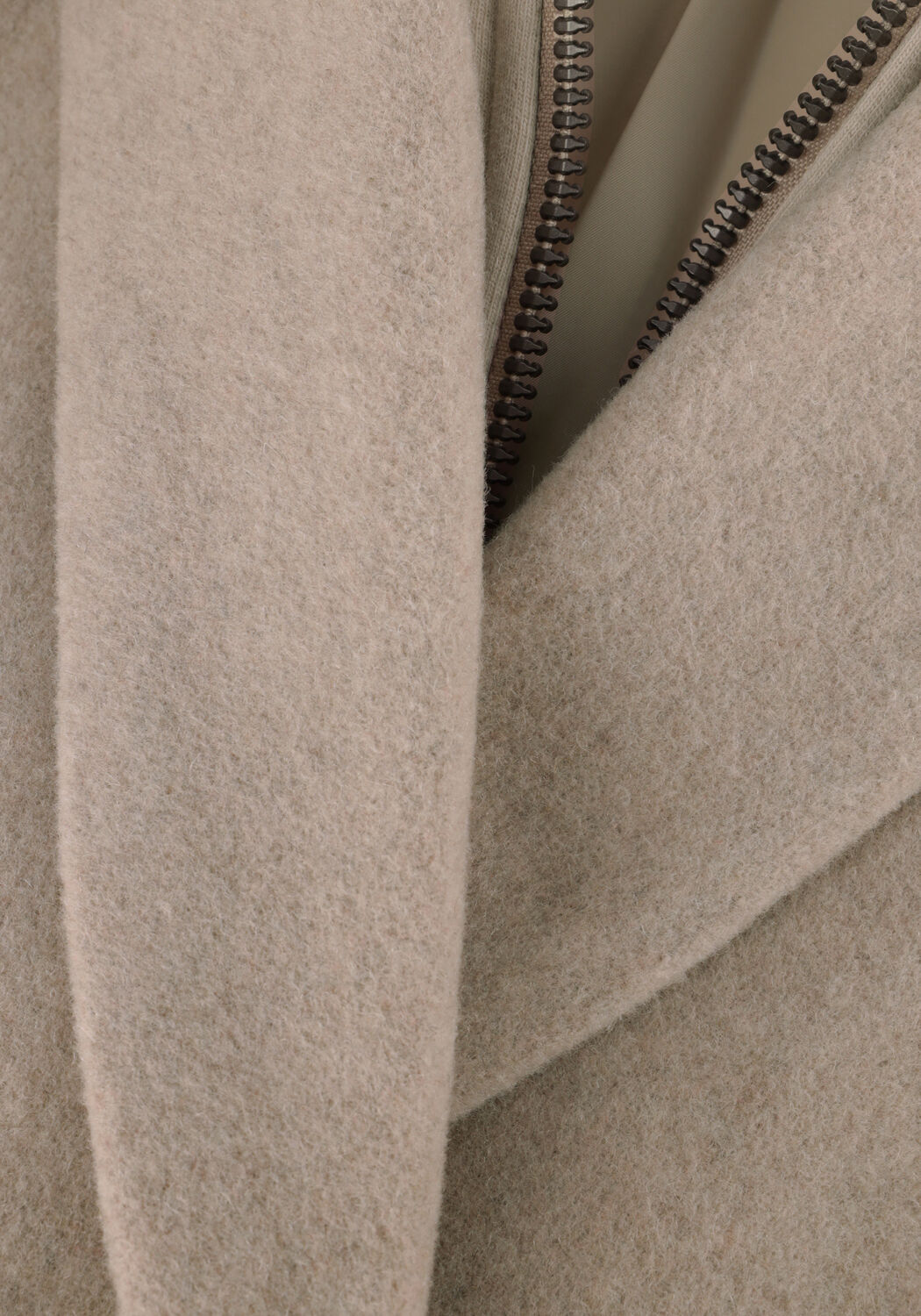 Beige MOSCOW M&auml;ntel 16A-08-INFAMOUS - large