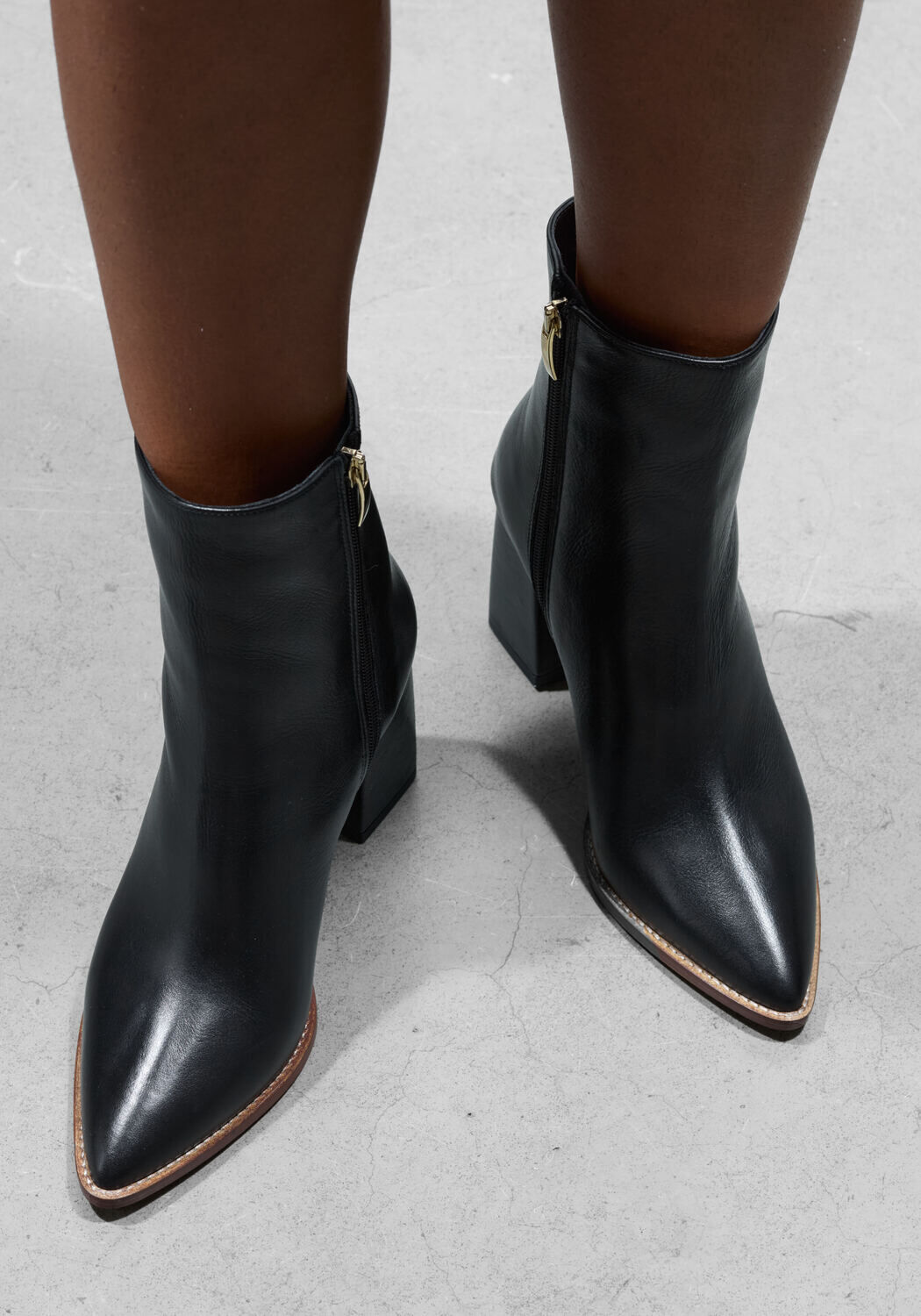 Schwarze LINA LOCCHI Stiefeletten 46994 - large