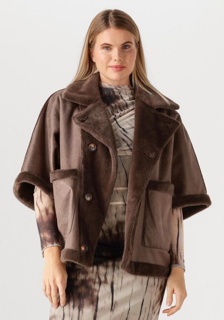 Braune STUDIO AR Mäntel AVY FAUX LACON - large