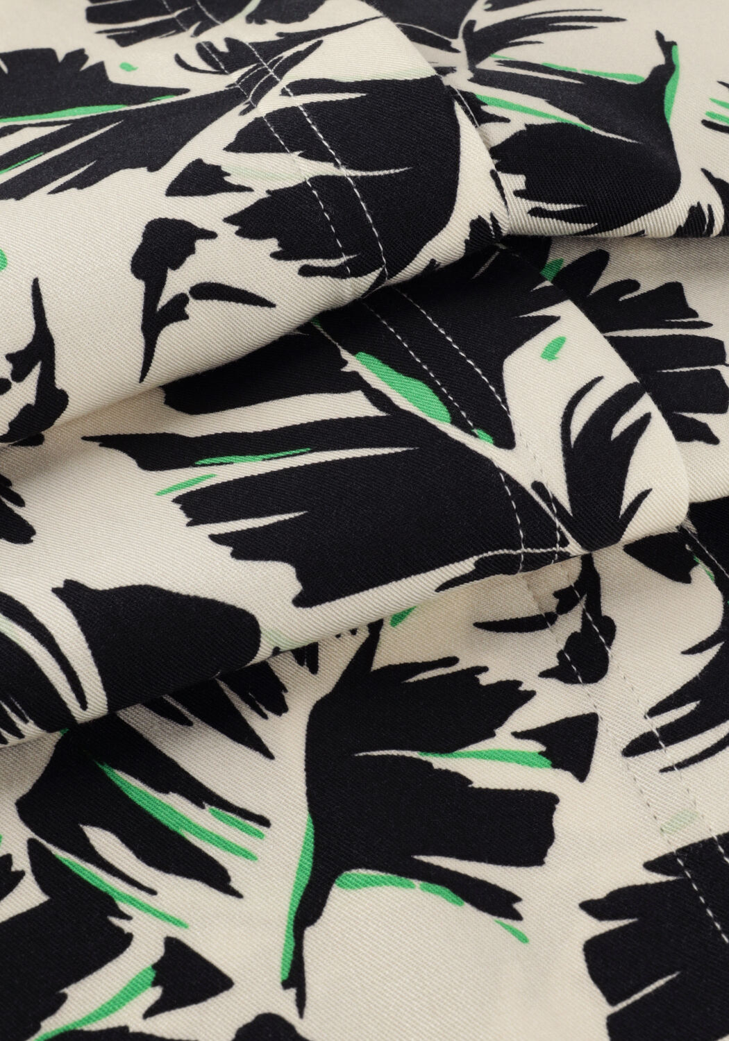 Gr&uuml;ne ANOTHER LABEL Blusen DREISER LEAF SHIRT - large