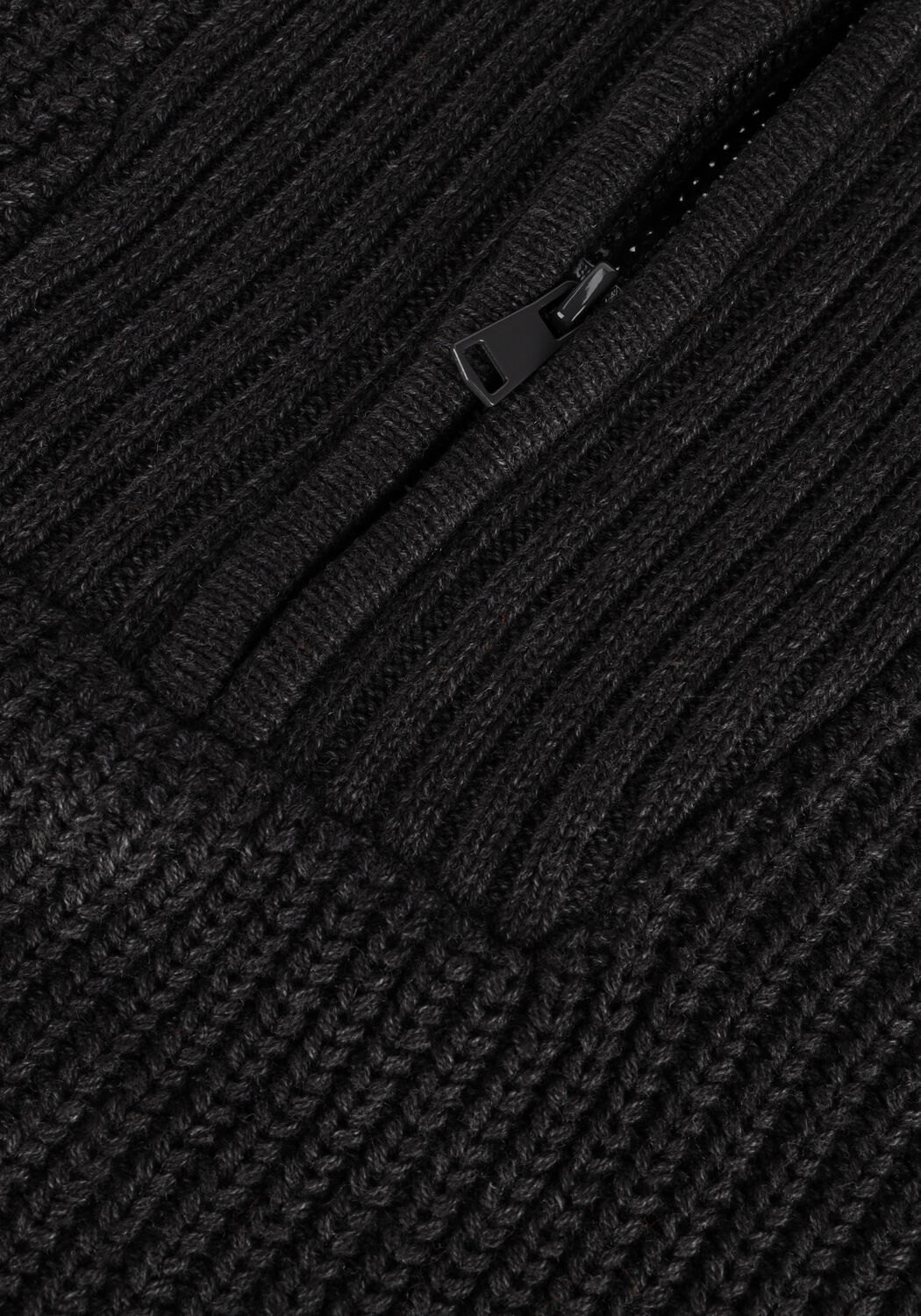 Schwarze CC HEART Spencer EMILY ZIP KNIT VEST - large