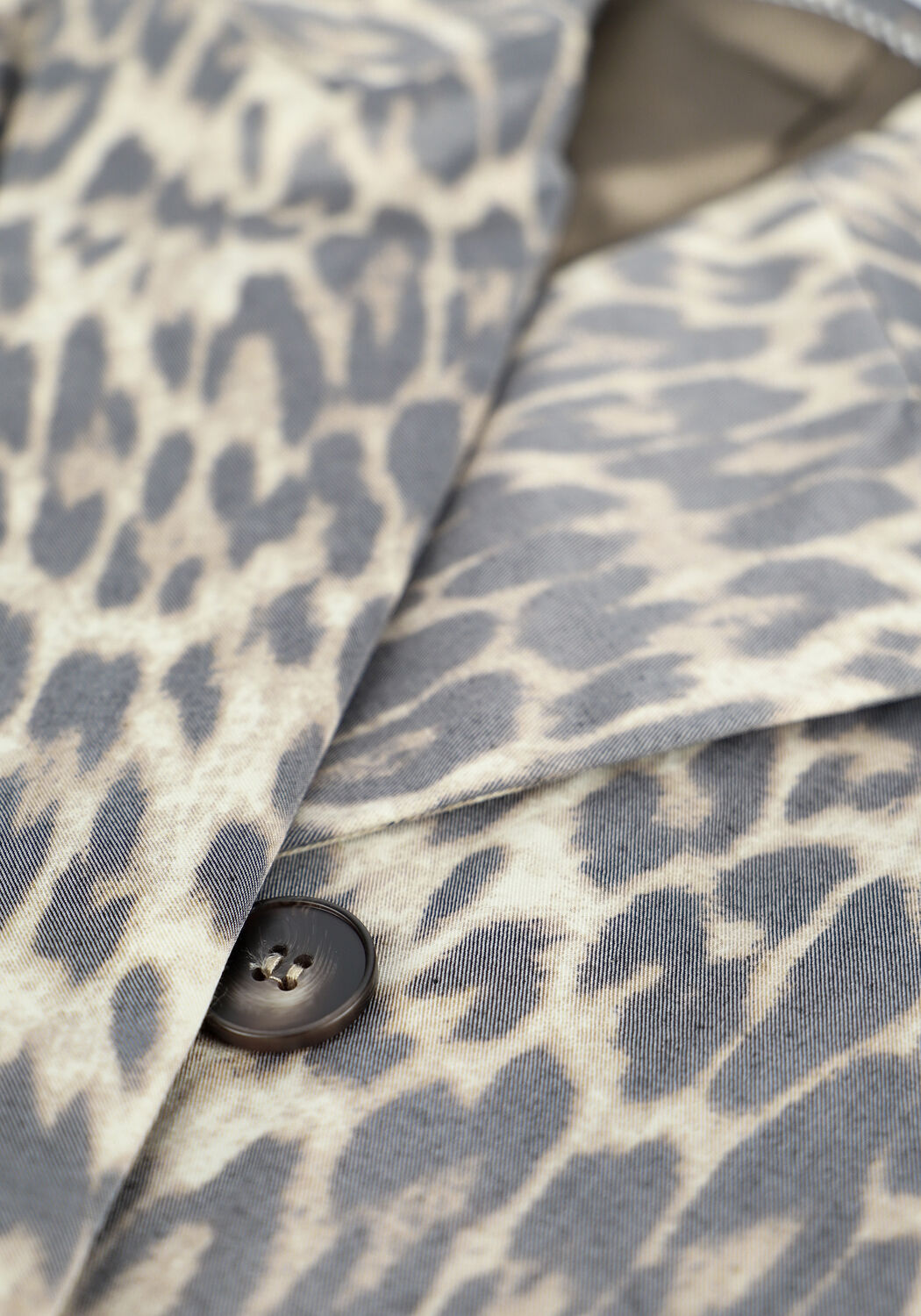 Braune CO'COUTURE Gilet FELICA ANIMAL TAILOR VEST - large