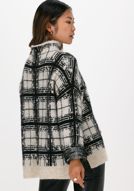 Schwarze SECOND FEMALE Pullover LOUISA KNIT T-NECK - large