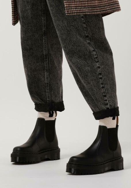 Schwarze DR MARTENS Chelsea Boots 2976 FELIX - large