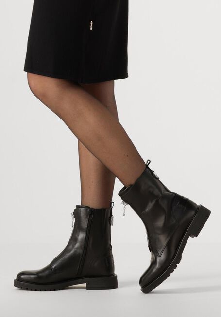 Schwarze NOTRE-V Ankle Boots DUNGABALL 69 - large