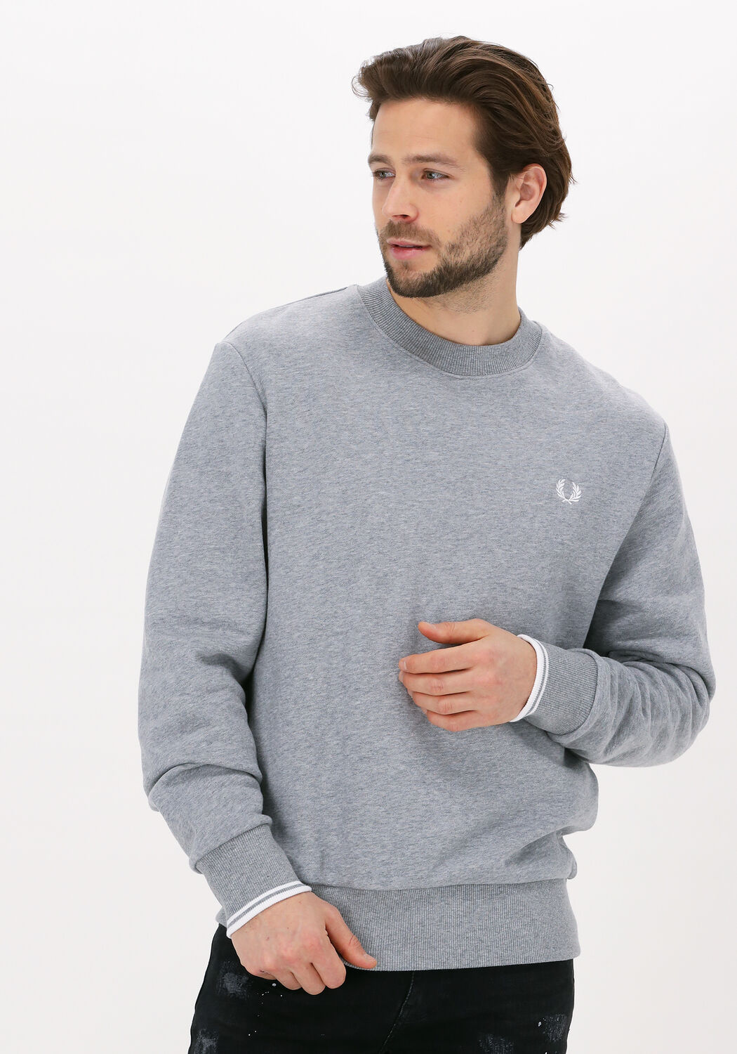 graue fred perry pullover crew neck sweatshirt