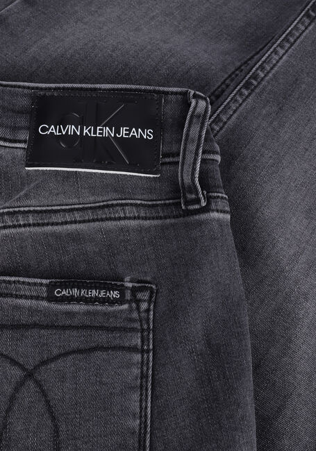Graue CALVIN KLEIN Skinny jeans CKJ 010 HIGH RISE SKINNY - large