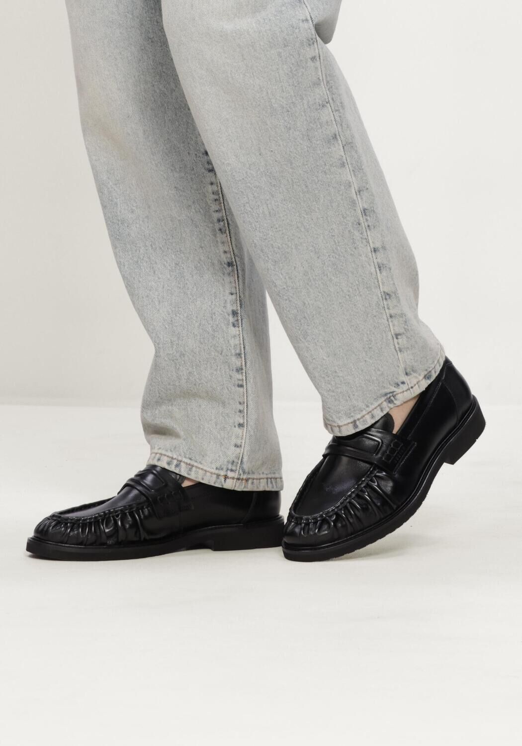 Schwarze NUBIKK Loafer JONES MIO - large