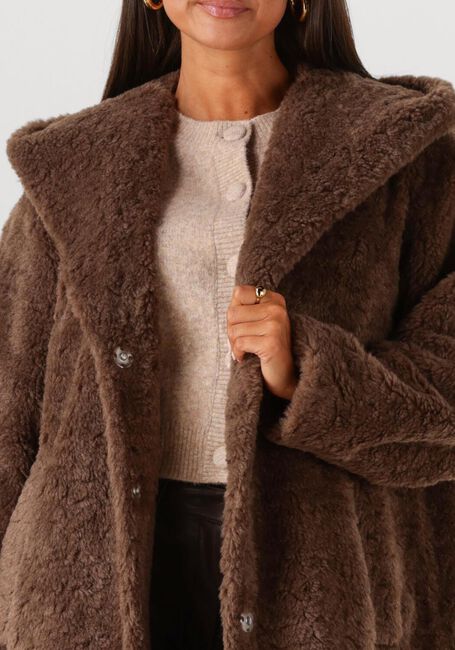 Braune NOTRE-V Teddy-Jacke NV-GENEVIEVE - large