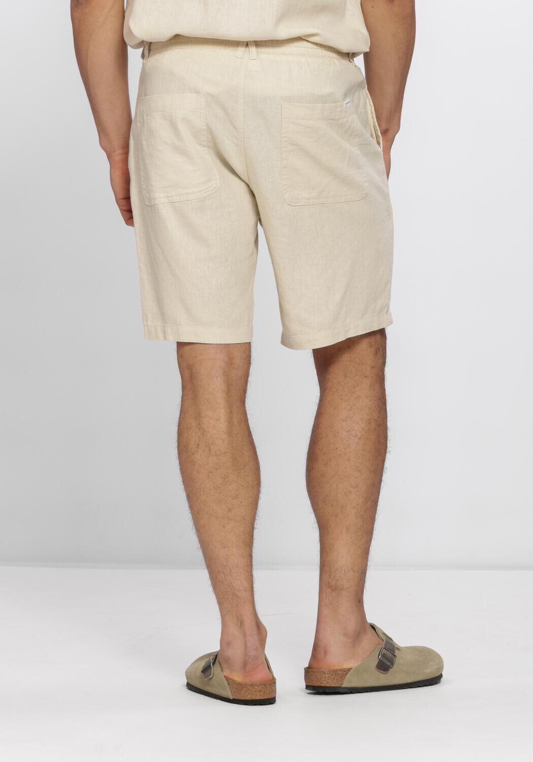 Beige ANERKJENDT Kurze Hose AKJAMES COT-LINNEN-VIS SS SHORT - large