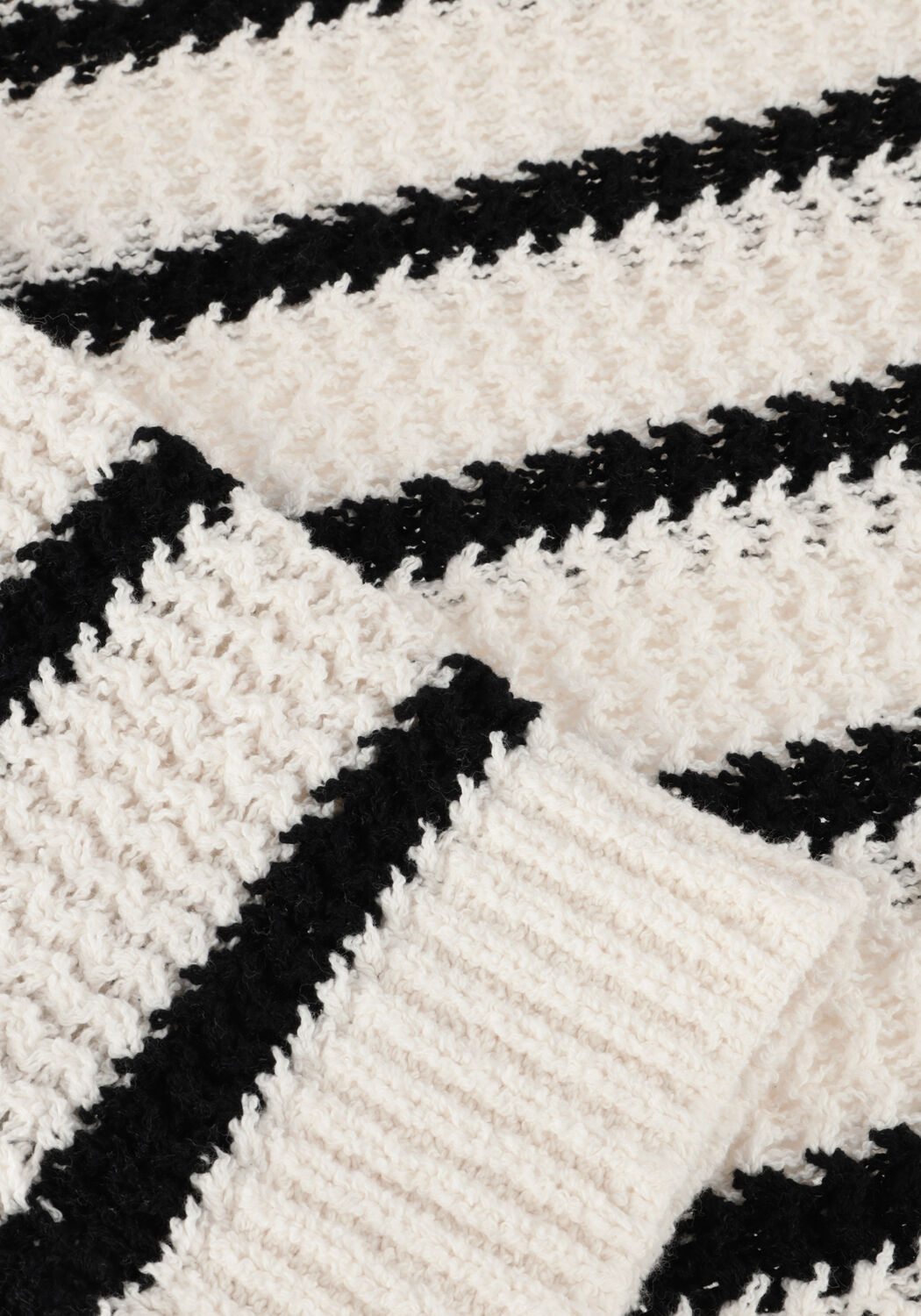 Mehrfarbige/Bunte MODSTR&Ouml;M Pullover MADDIEMD STRIPE O-NECK - large