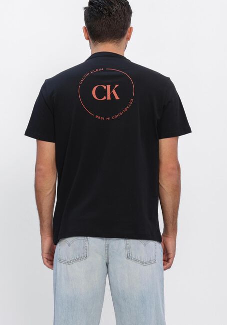 Schwarze CALVIN KLEIN T-shirt 30S EU WHOLESALE JEANS GRAPHICS - large