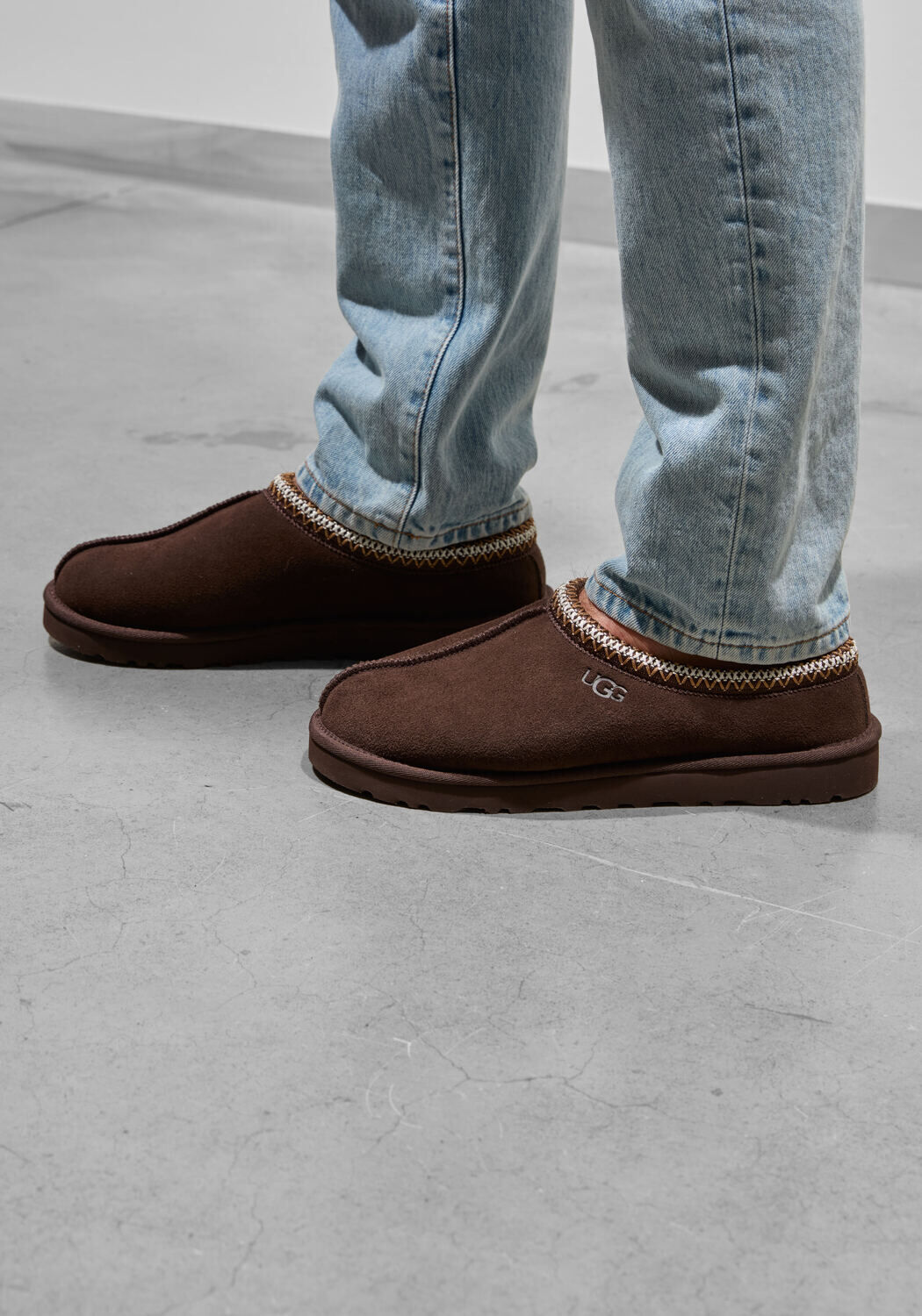 Braune UGG Slipper M TASMAN - medium