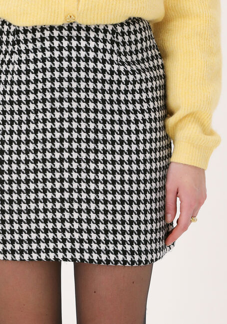 Schwarze Y.A.S. Minirock YASJULIETTE HW WOOL SKIRT - large