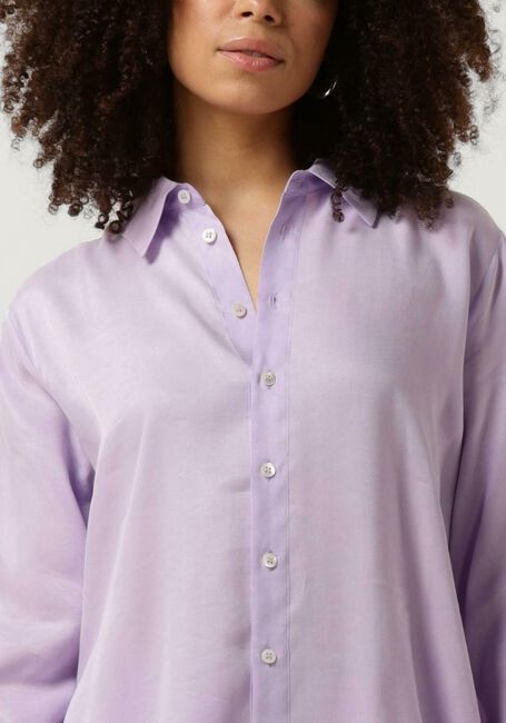 Lilane VANILIA Blusen RELAX SATIN SHIRT - large