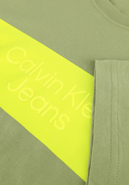 Olive CALVIN KLEIN T-shirt BLOCKING INSTITUTIONAL TEE - large