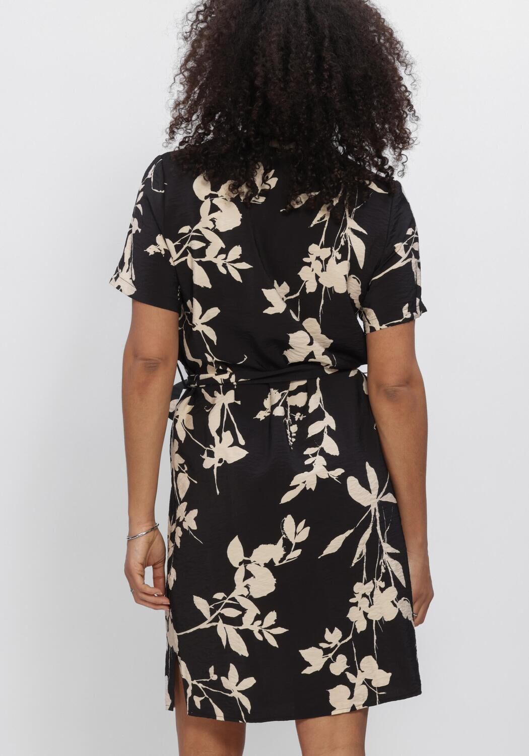 Schwarze OBJECT Minikleid OBJJACIRA S/S SHIRT DRESS - large