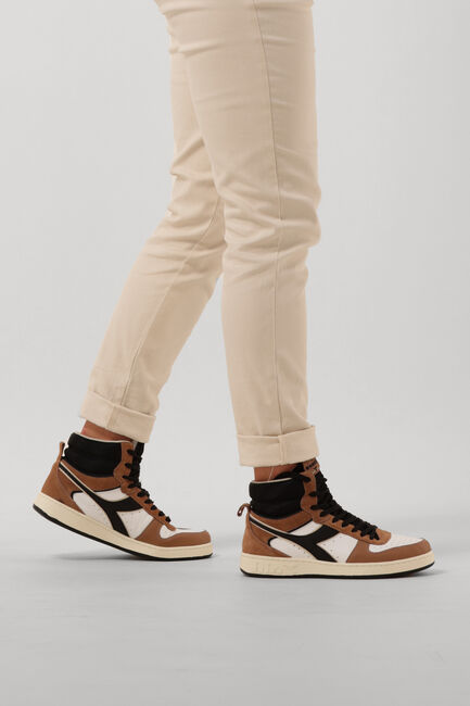 Braune DIADORA Sneaker high MAGIC BASKET MID EARTH WOMAN - large