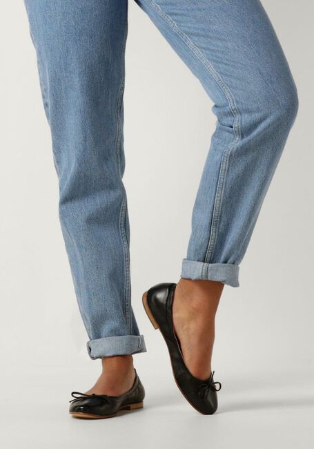 Schwarze NOTRE-V Ballerinas 08-323 - large