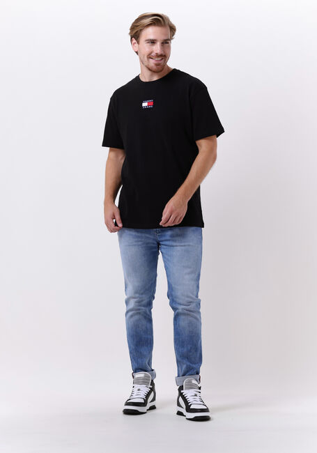 Schwarze TOMMY JEANS T-shirt TJM TOMMY BADGE TEE - large