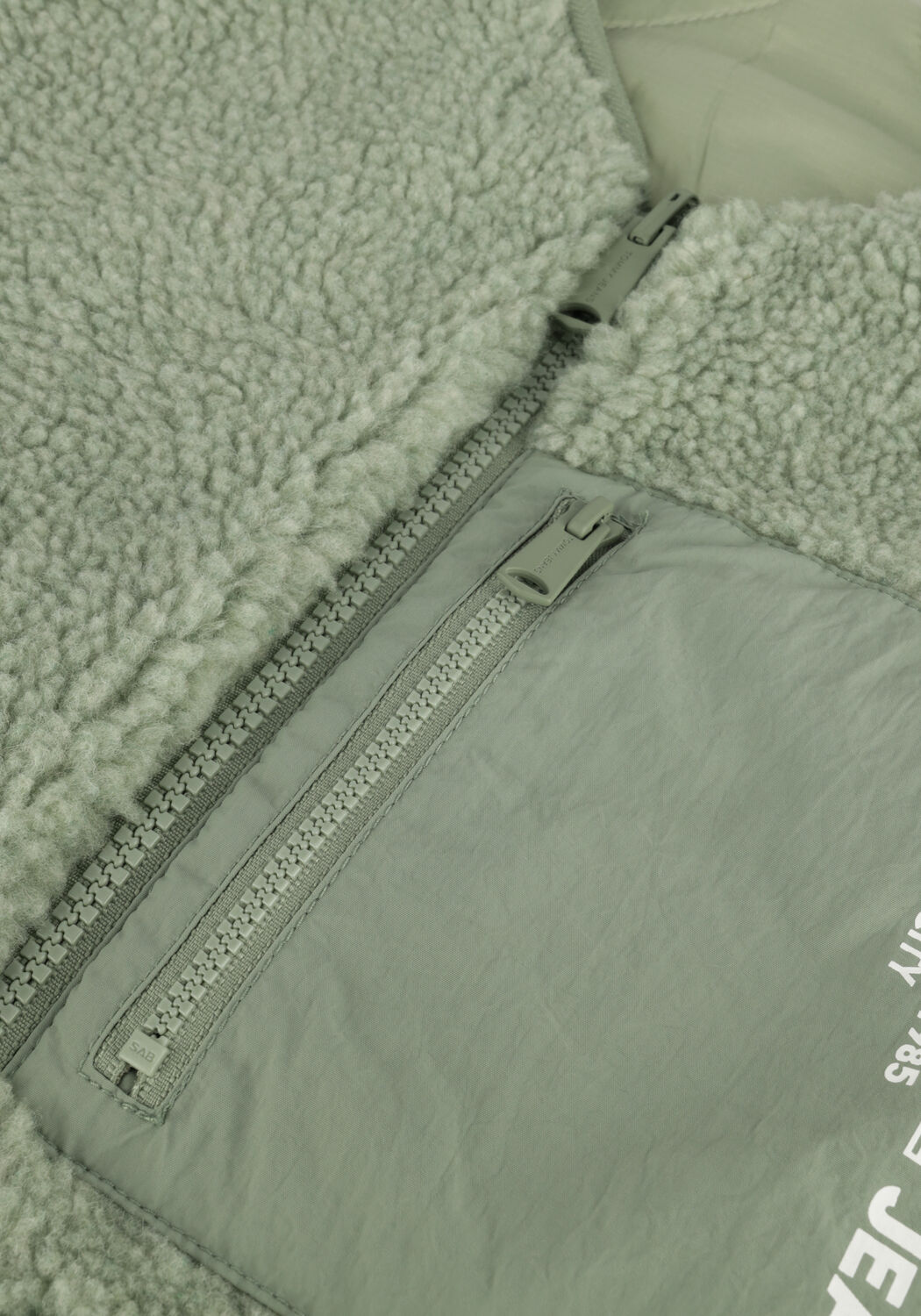 Gr&uuml;ne TOMMY JEANS Bodywarmer TJW REVERSIBLE SHERPA VEST - large