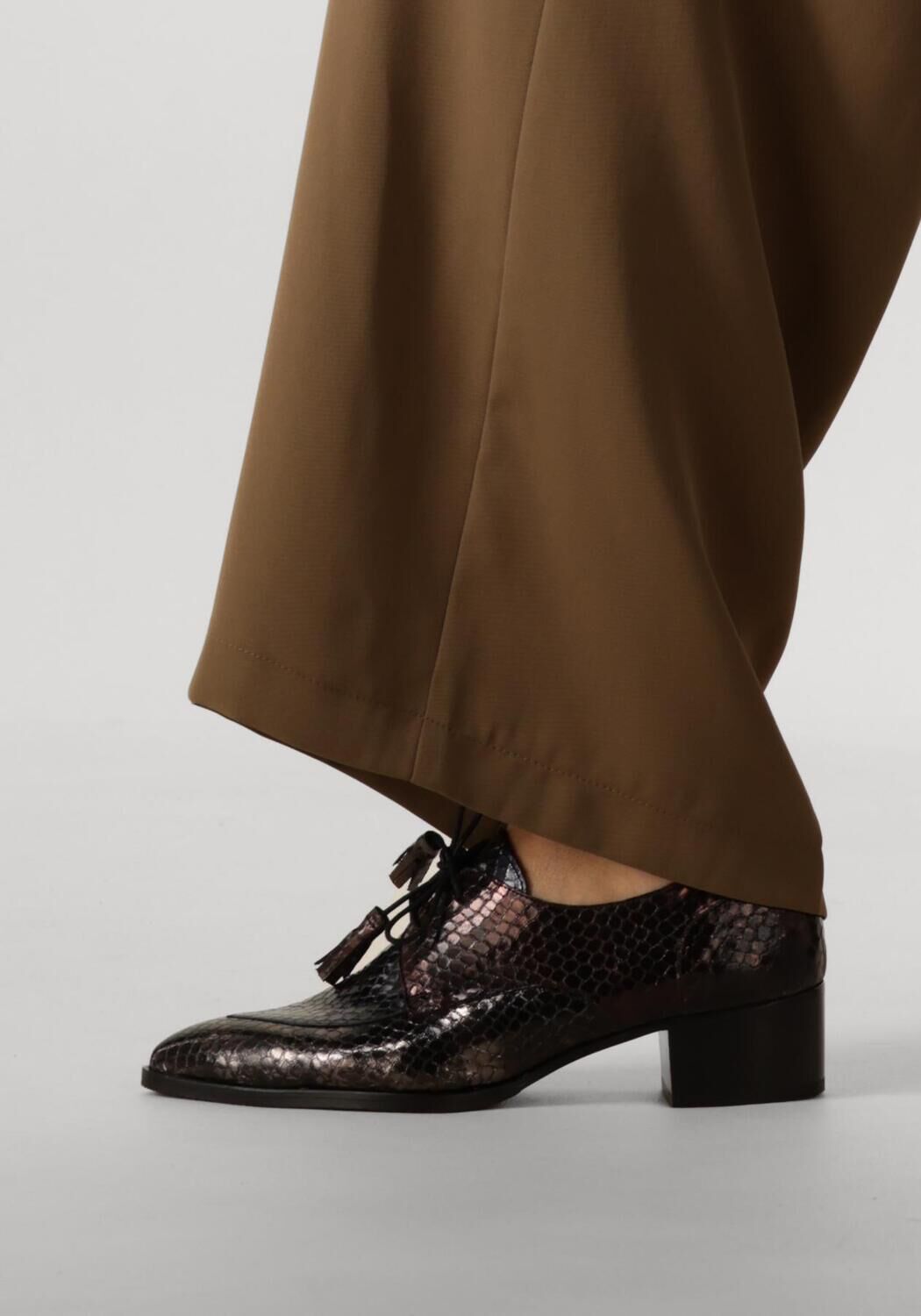 Braune PERTINI Pumps 15933 - large