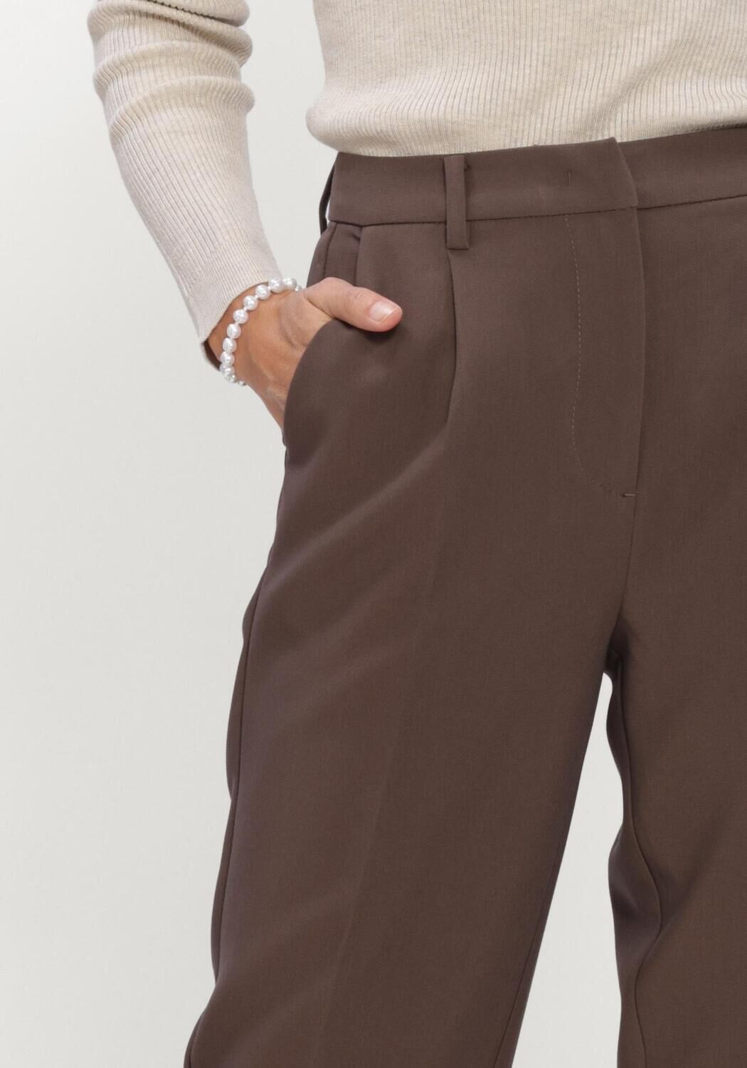 Braune BRUUNS BAZAAR Hosen CINDYSUSBBDAGNY PANTS - large