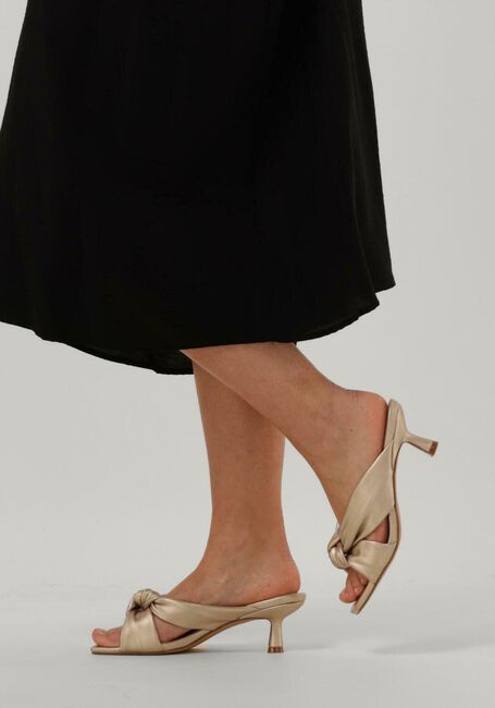 Goldfarbene OMODA Mules S1383 - large